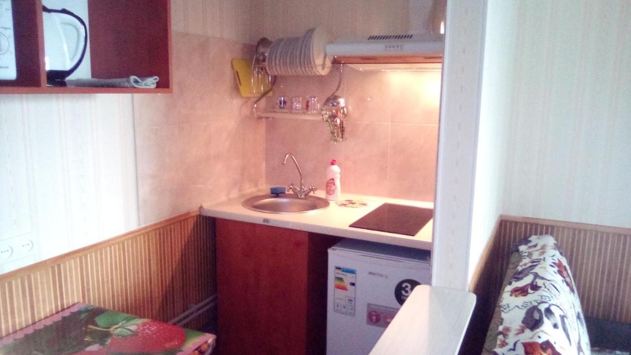 1-Я Слободская, 17А, Угол Проспекта Центрального, 3 Дивана, Wi-Fi, Отдельный Вход. Mykolajiv Exteriér fotografie