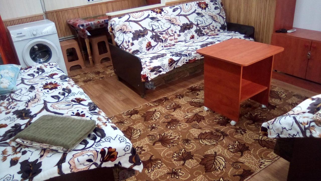 1-Я Слободская, 17А, Угол Проспекта Центрального, 3 Дивана, Wi-Fi, Отдельный Вход. Mykolajiv Exteriér fotografie